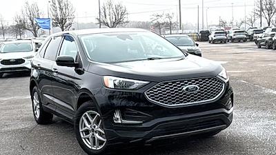 Used 2024 Ford Edge - photo 1