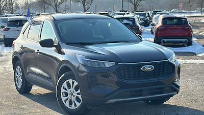 Used 2023 Ford Escape - photo 1