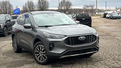 Used 2024 Ford Escape - photo 1