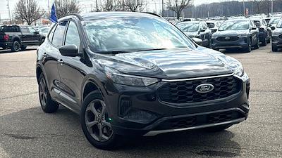 Used 2024 Ford Escape - photo 1