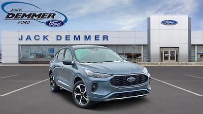 Used 2024 Ford Escape - photo 1