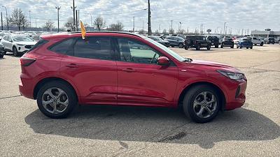 Used 2024 Ford Escape - photo 1