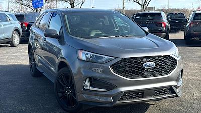 Used 2024 Ford Edge - photo 1