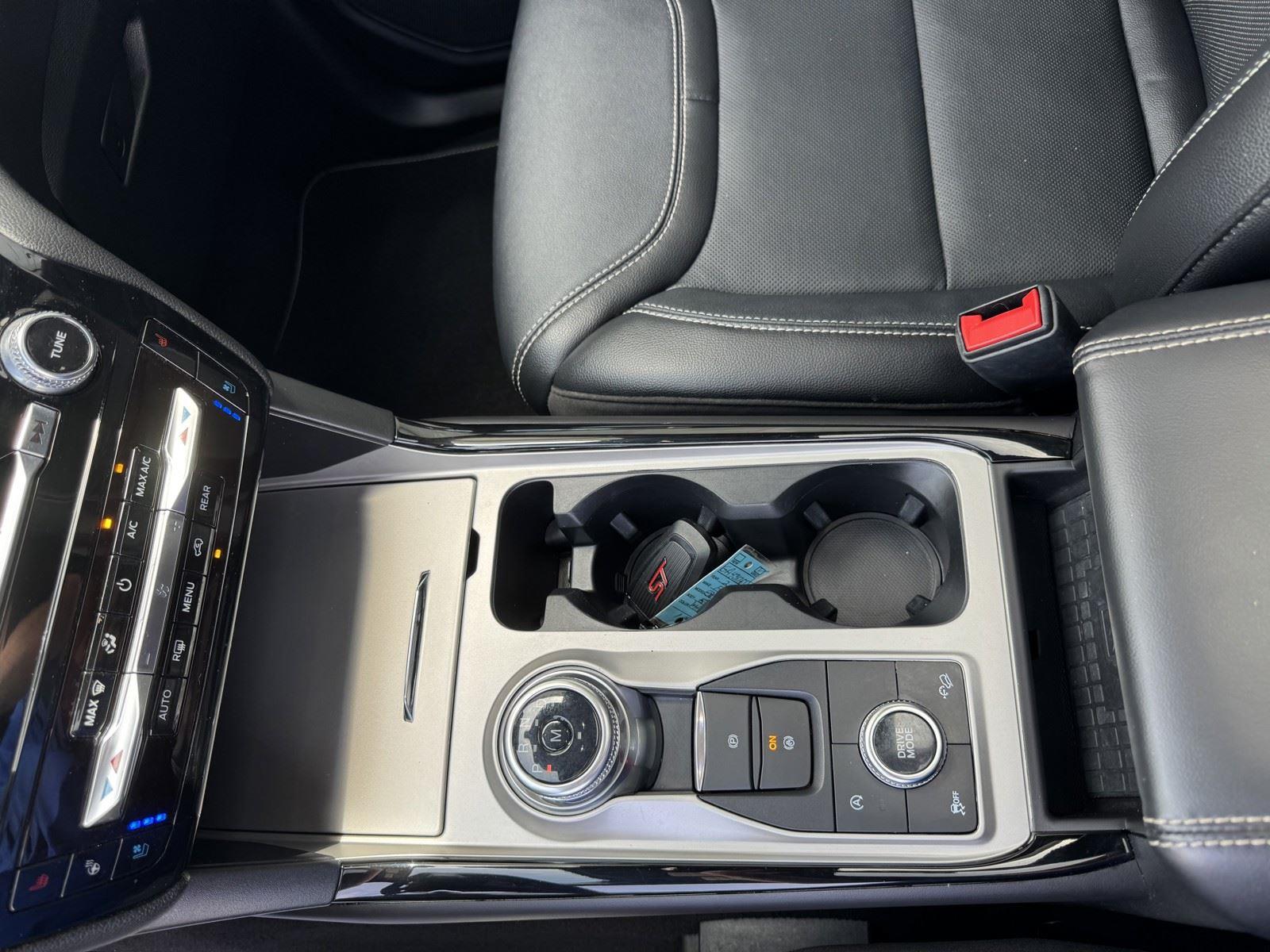 Used 2024 Ford Explorer - photo 21