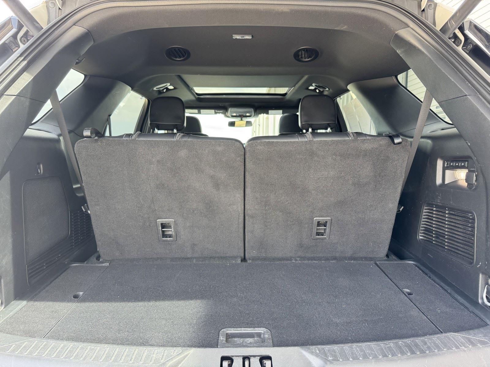 Used 2024 Ford Explorer - photo 32