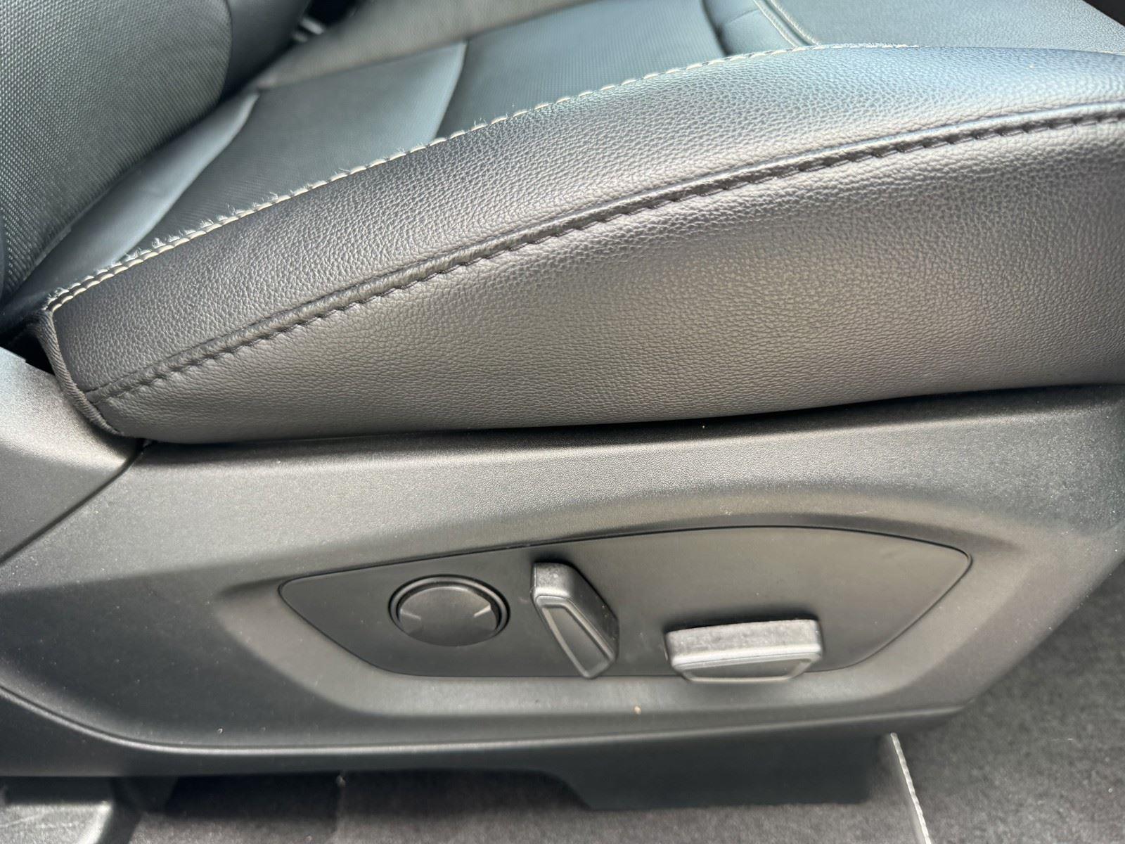 Used 2024 Ford Explorer - photo 36
