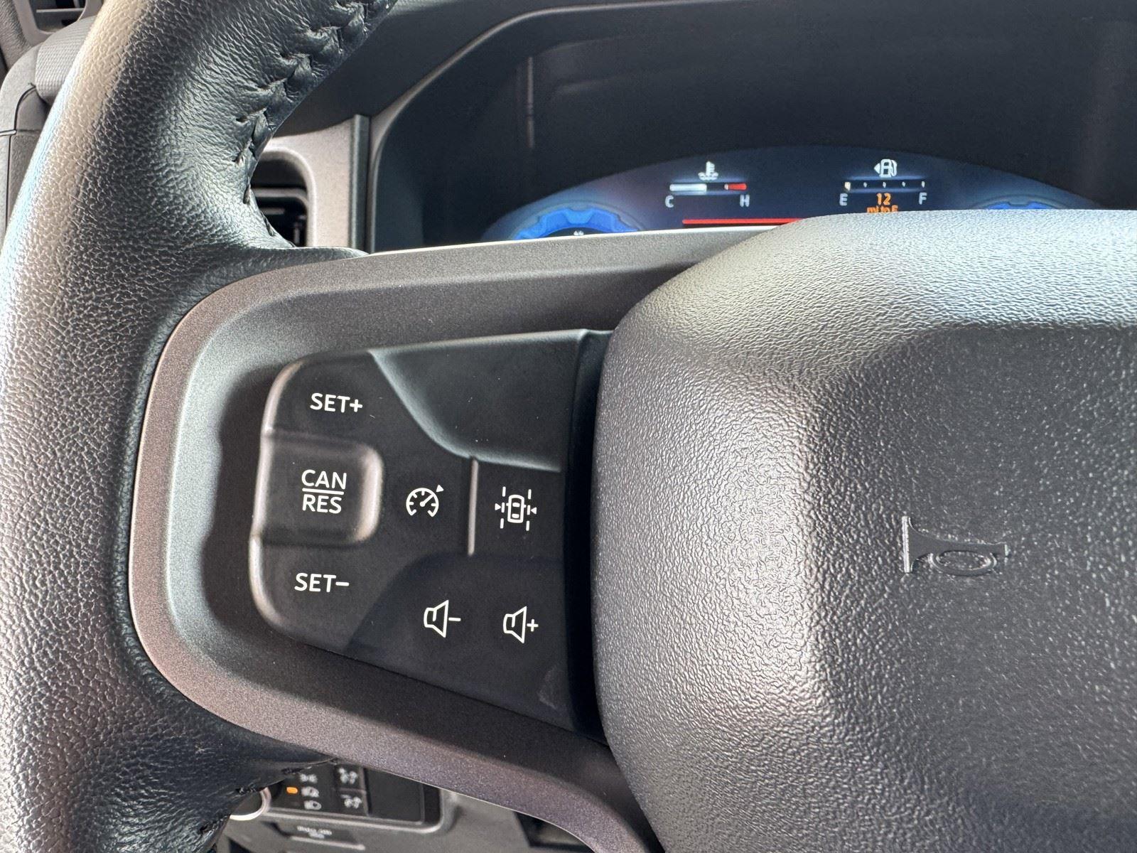 Used 2025 Ford Bronco - photo 5
