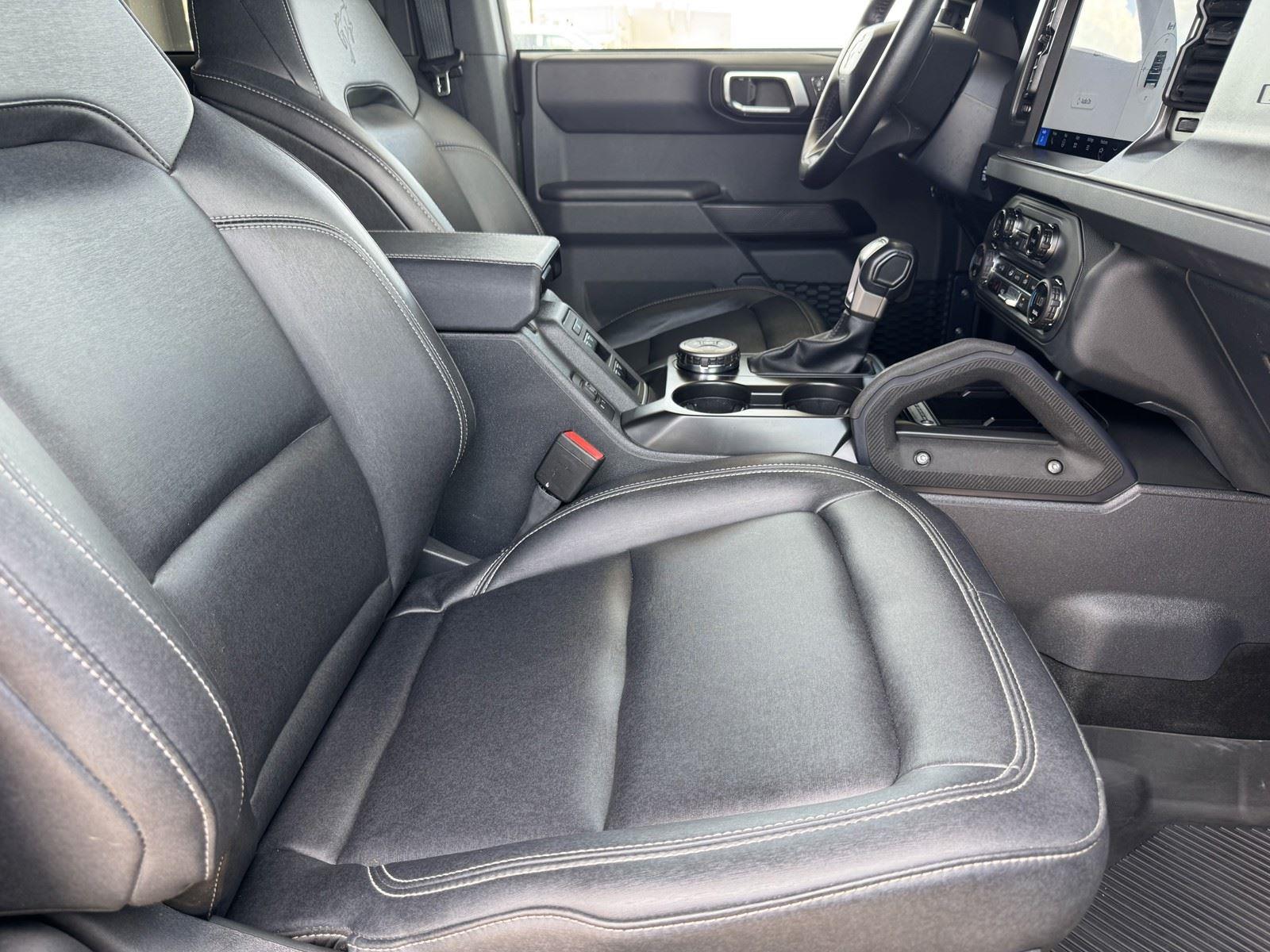 Used 2025 Ford Bronco - photo 22