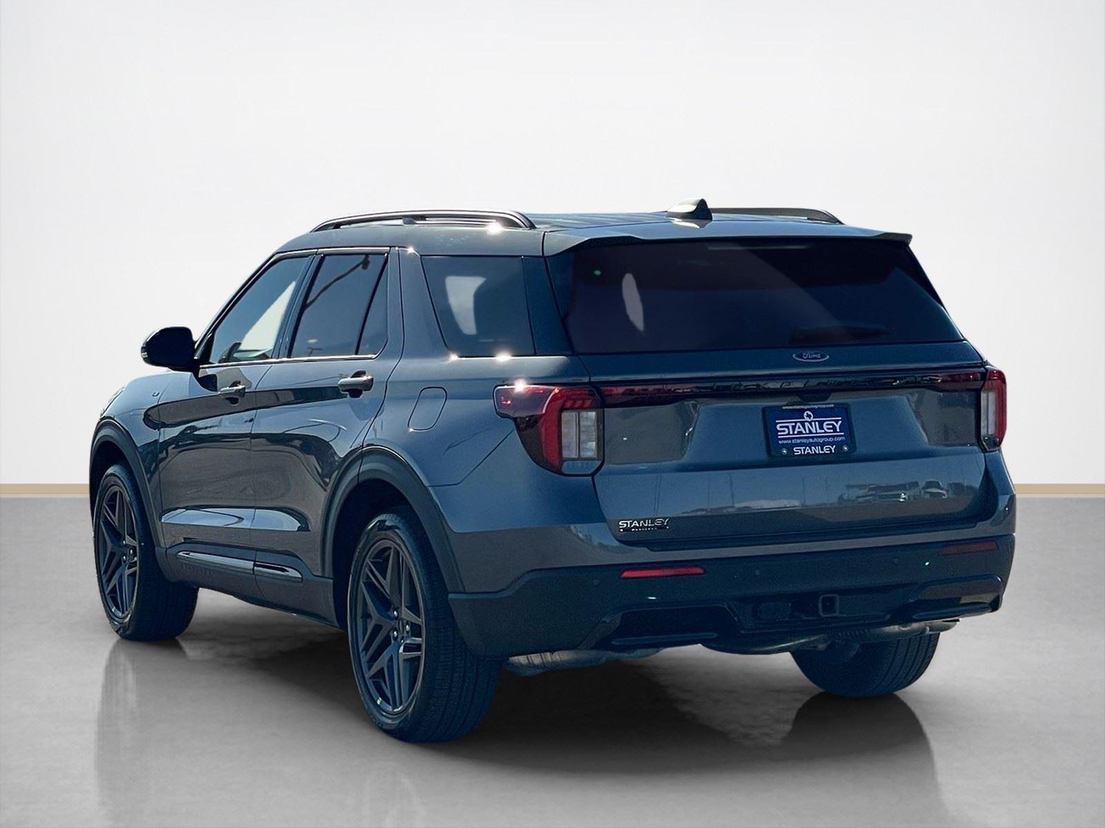 New 2026 Ford Explorer - photo 8