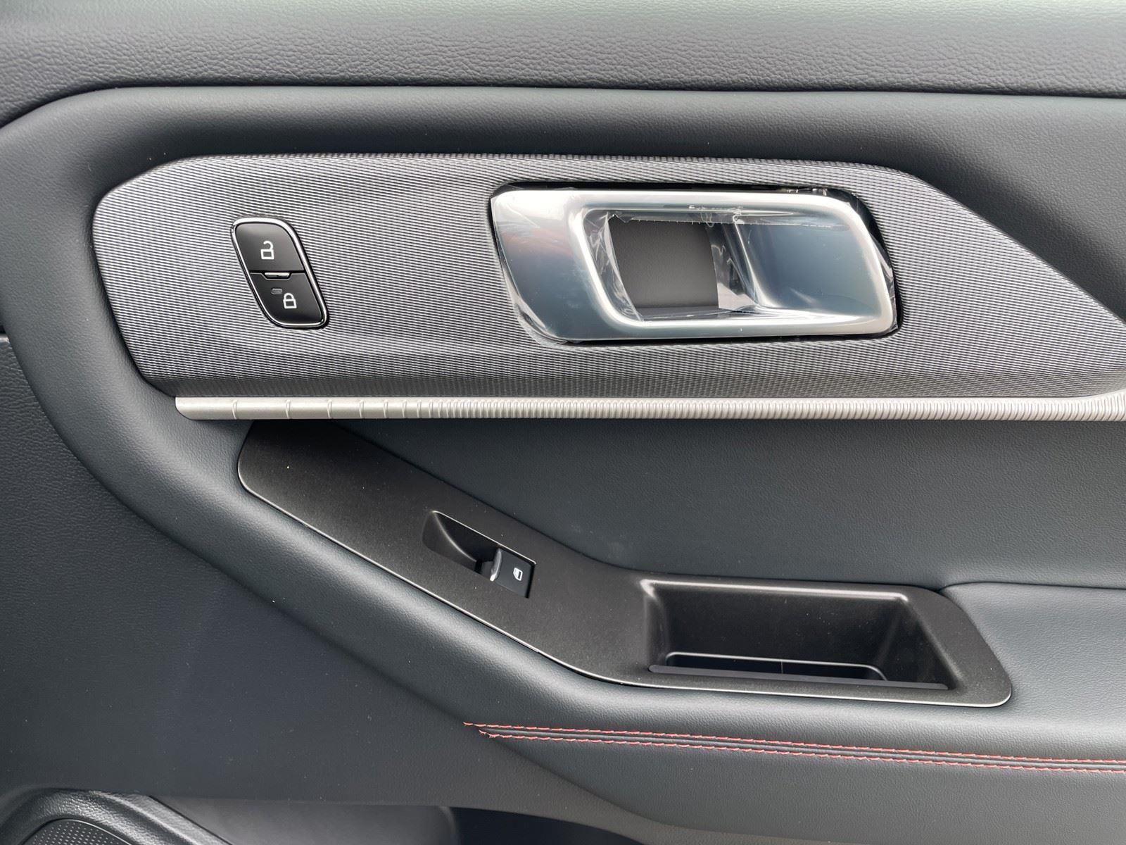 New 2026 Ford Explorer - photo 32