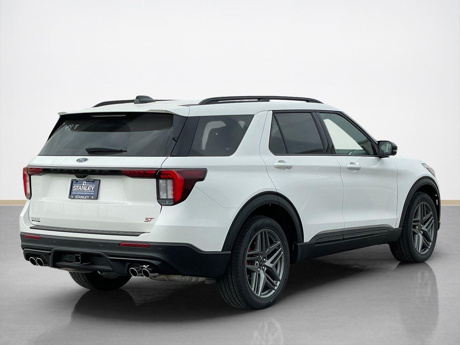 New 2026 Ford Explorer - photo 2