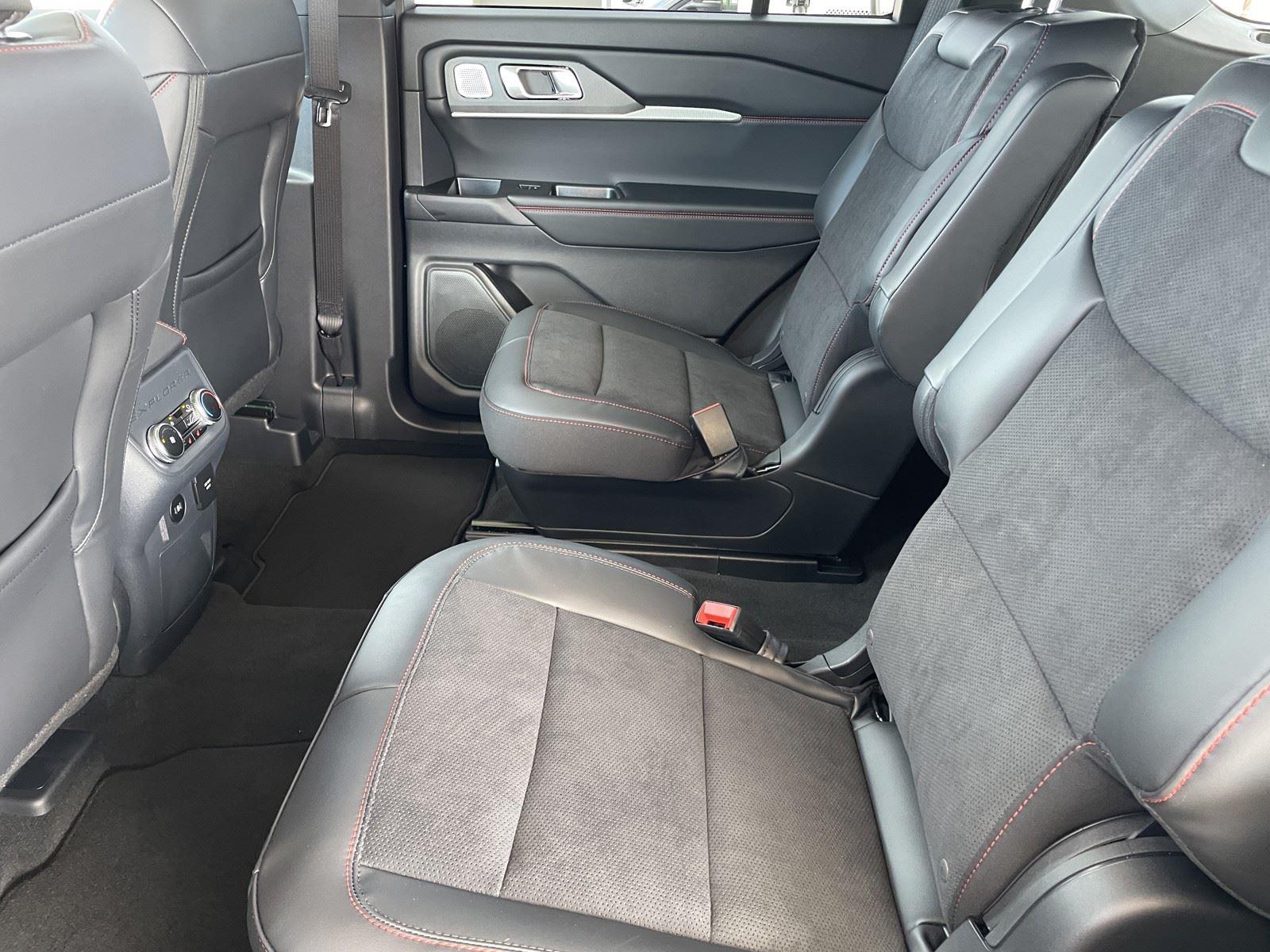 New 2026 Ford Explorer - photo 30