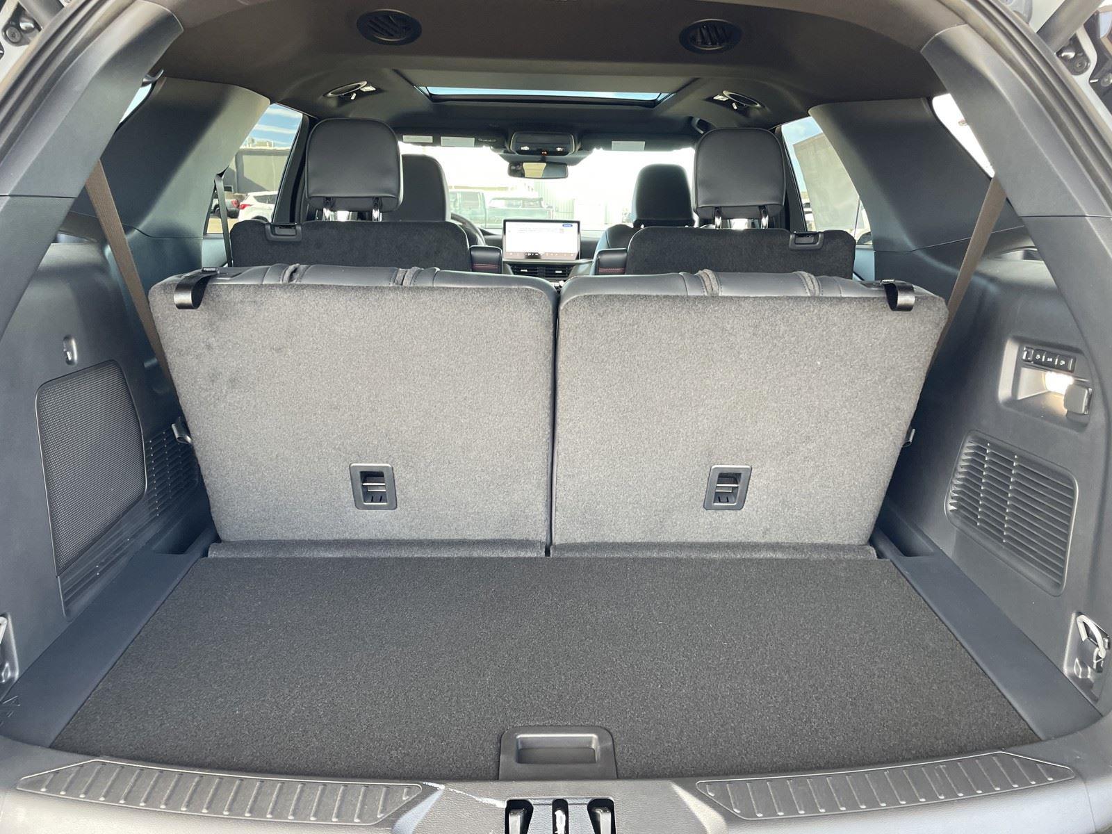 New 2026 Ford Explorer - photo 32