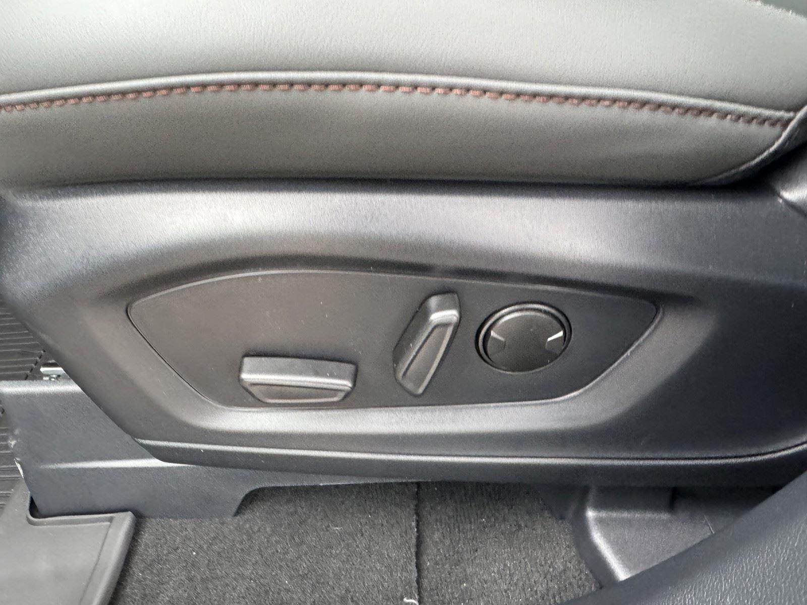 New 2026 Ford Explorer - photo 12