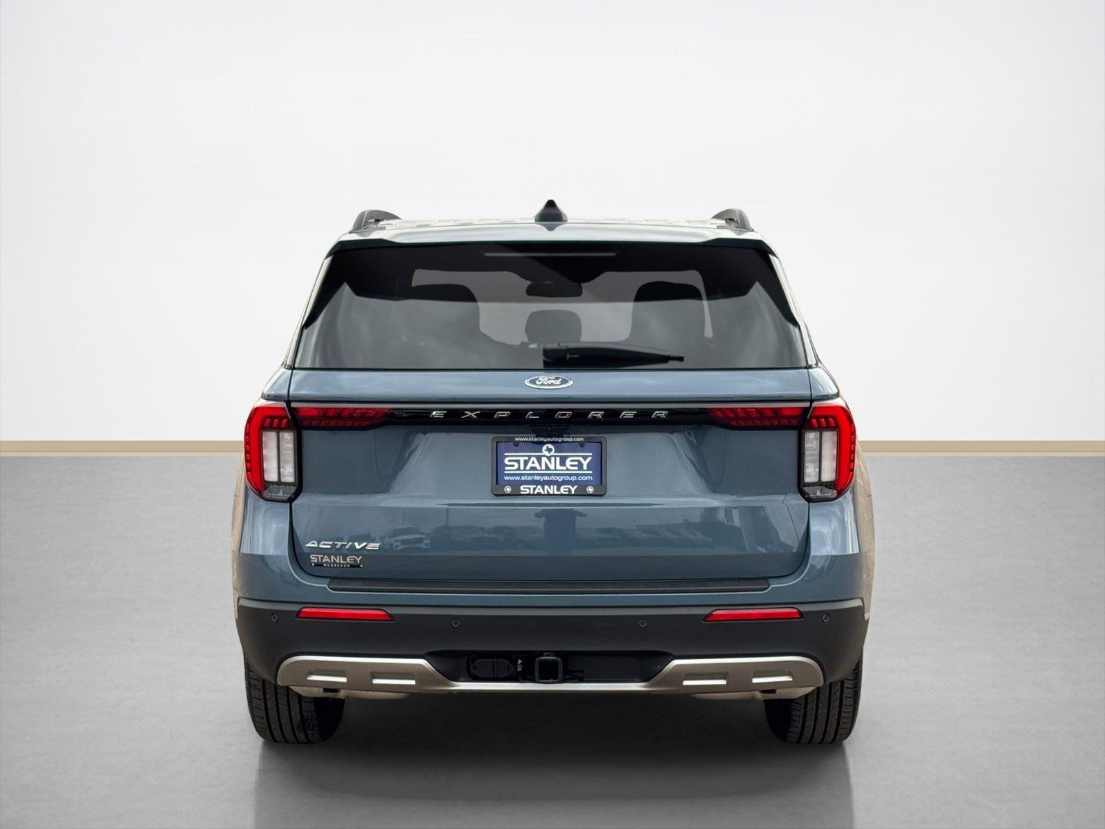 New 2026 Ford Explorer - photo 8