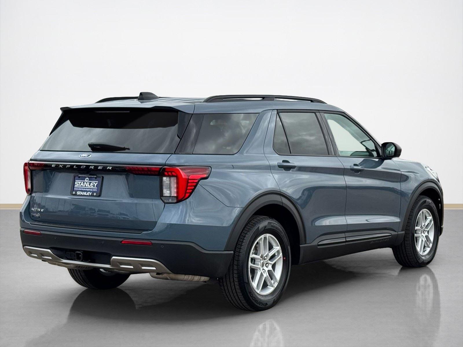 New 2026 Ford Explorer - photo 9