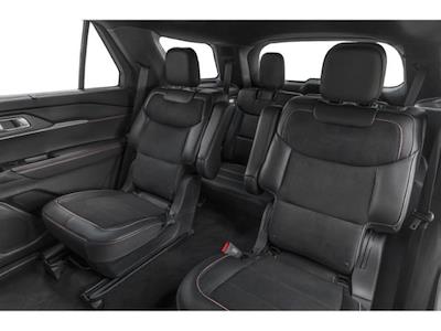 Used 2025 Ford Explorer - photo 1