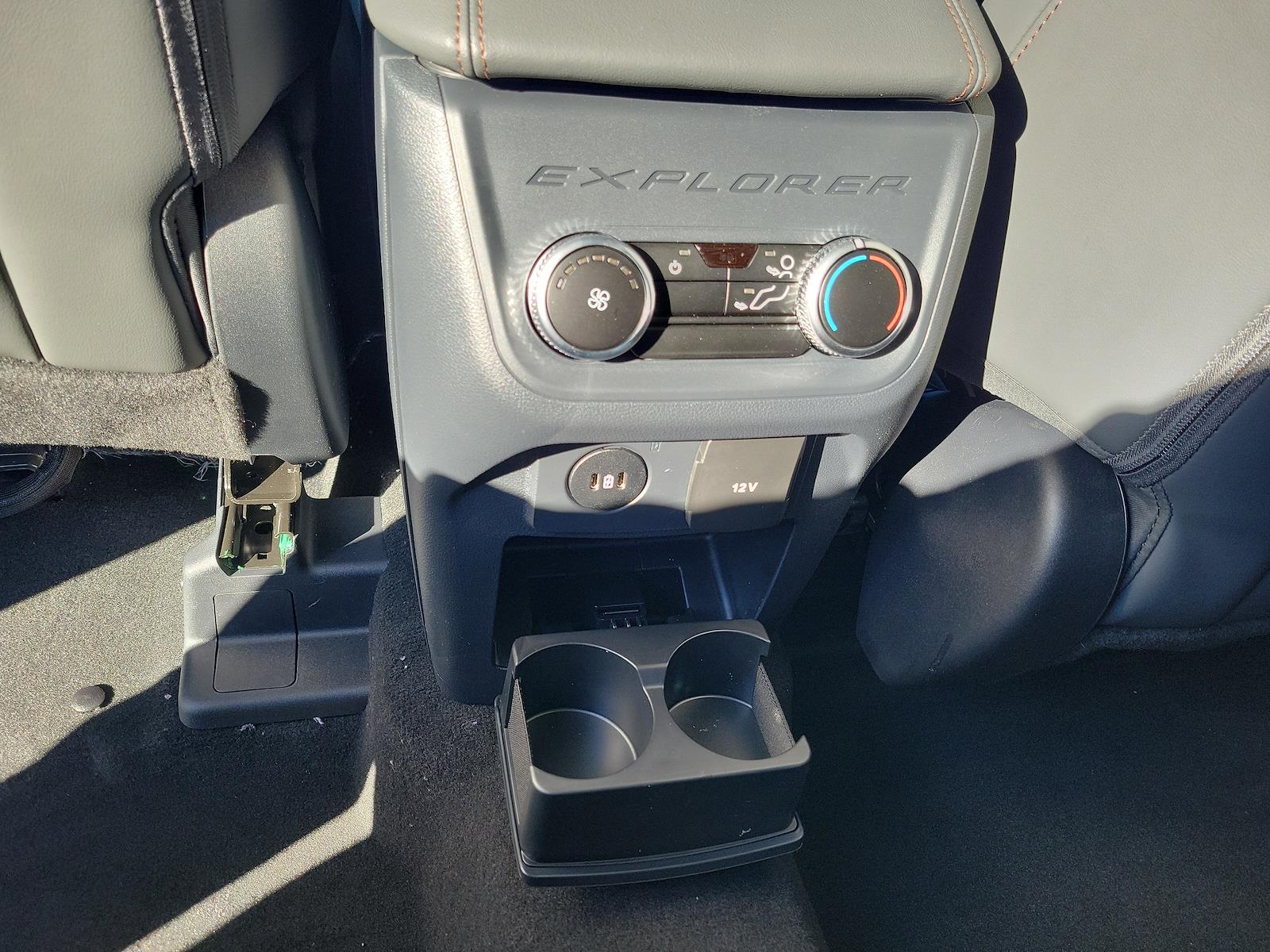 New 2026 Ford Explorer - photo 16