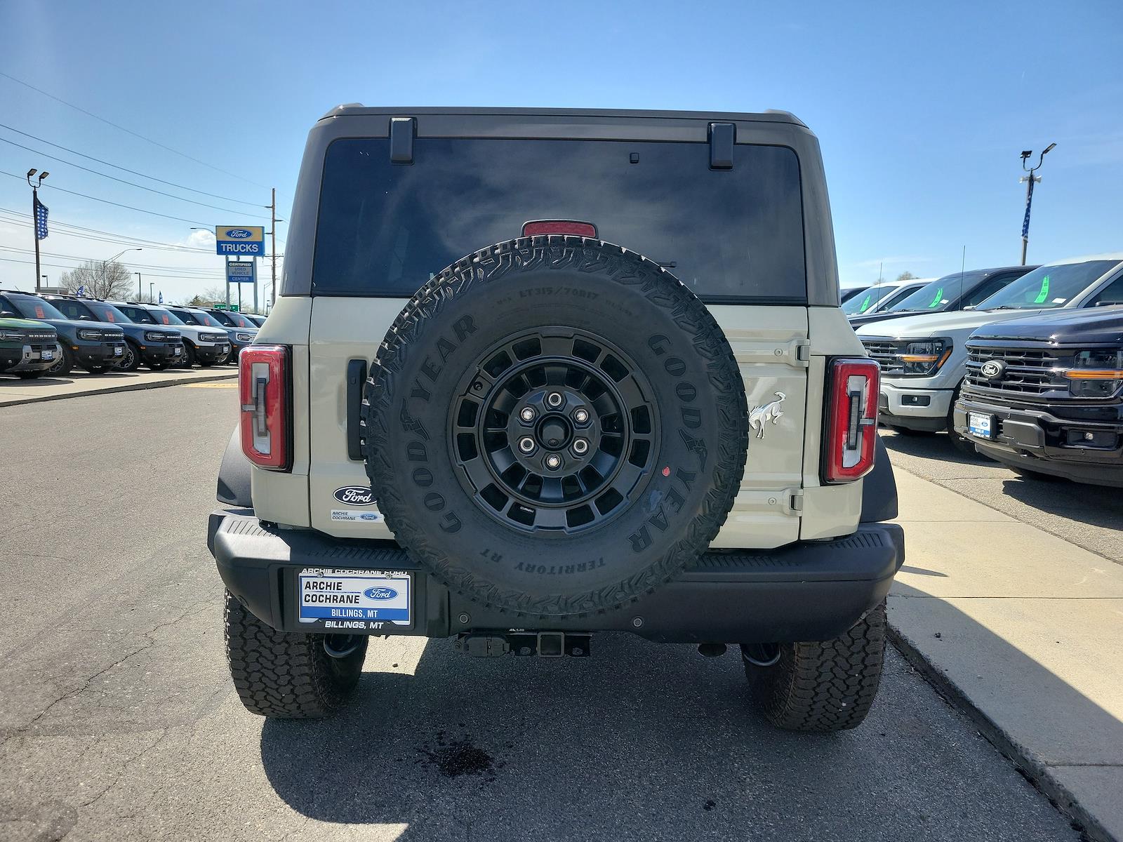 New 2026 Ford Bronco - photo 6