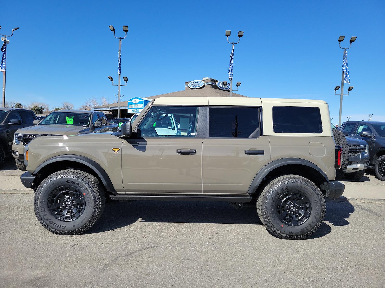 New 2026 Ford Bronco - photo 5