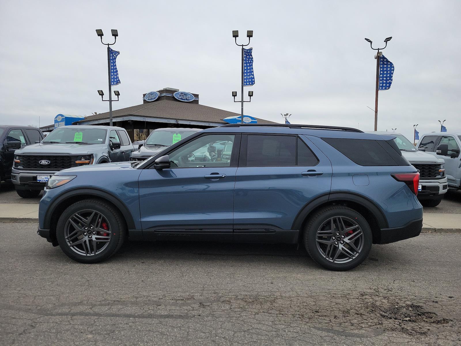 New 2026 Ford Explorer - photo 6