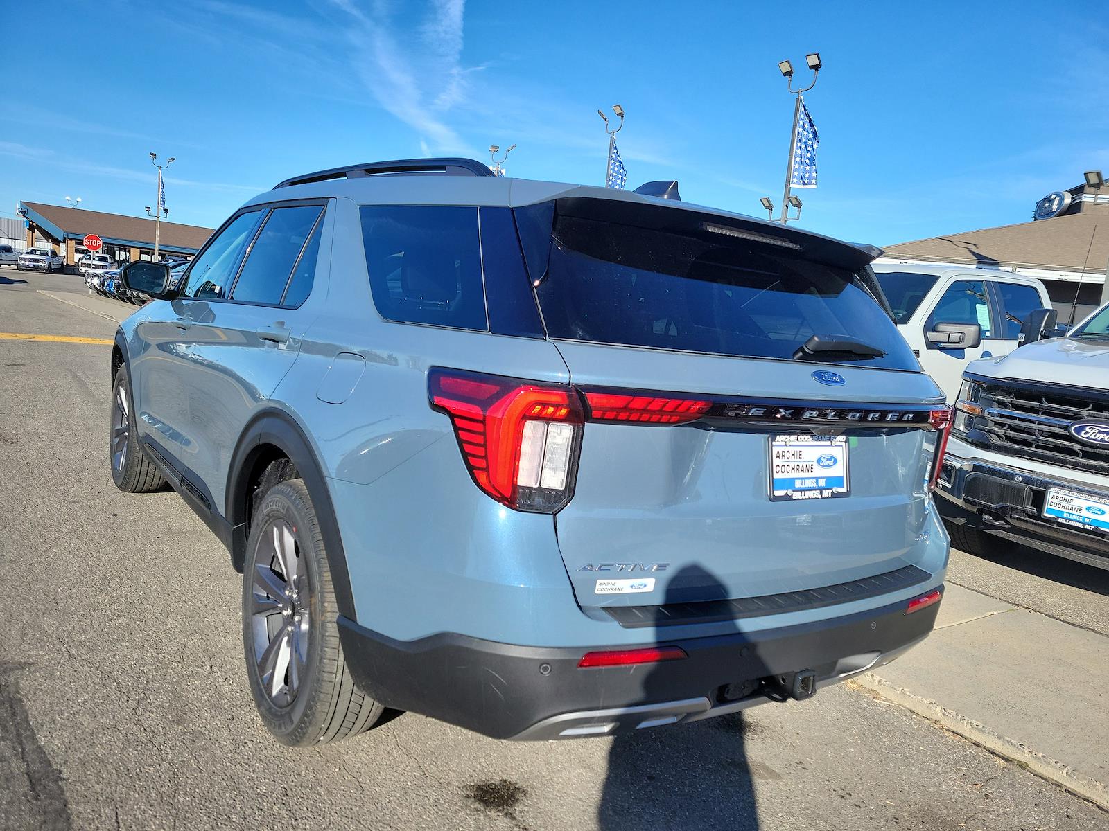New 2026 Ford Explorer - photo 2