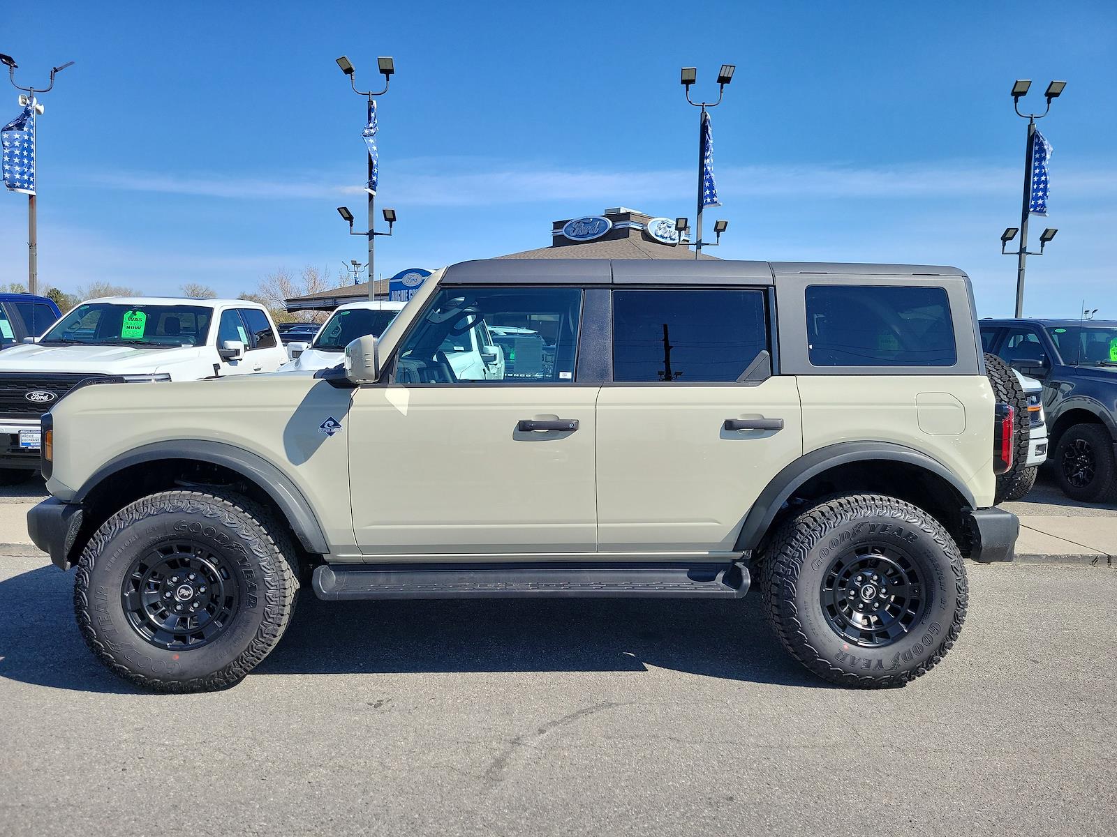New 2026 Ford Bronco - photo 5