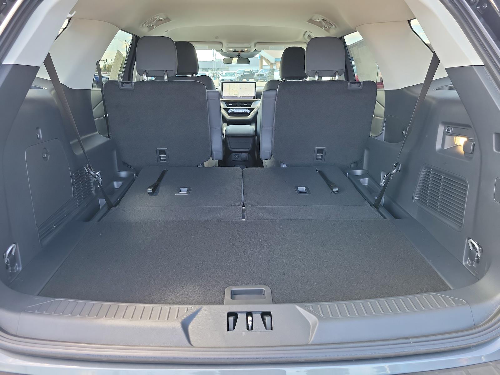 New 2026 Ford Explorer - photo 12