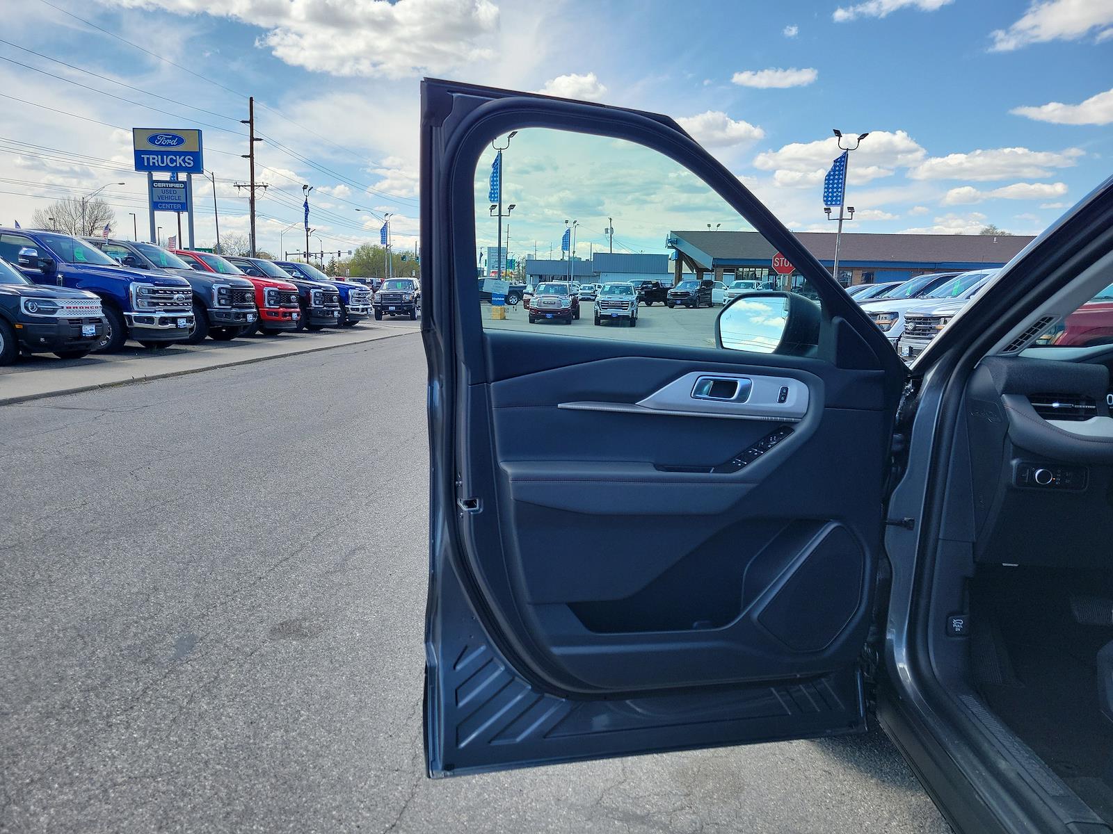 New 2026 Ford Explorer - photo 16