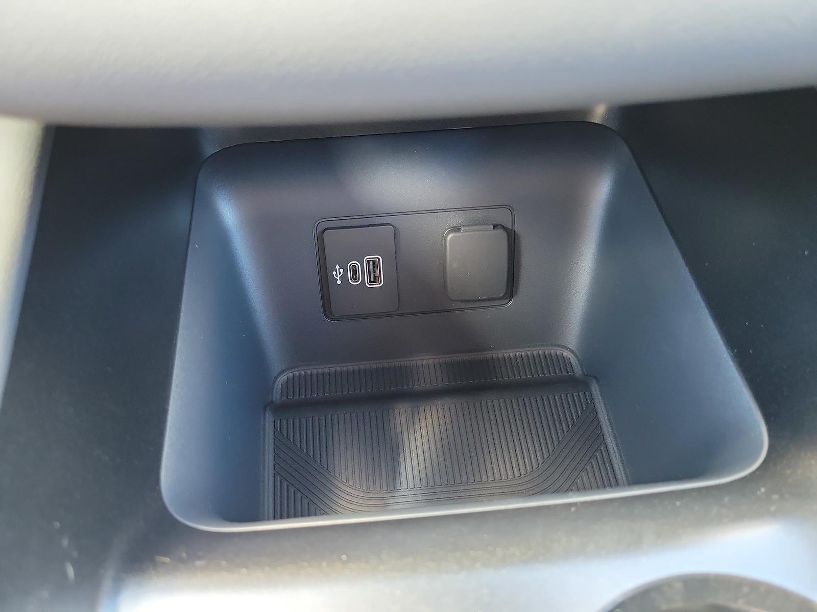 New 2026 Ford Explorer - photo 21