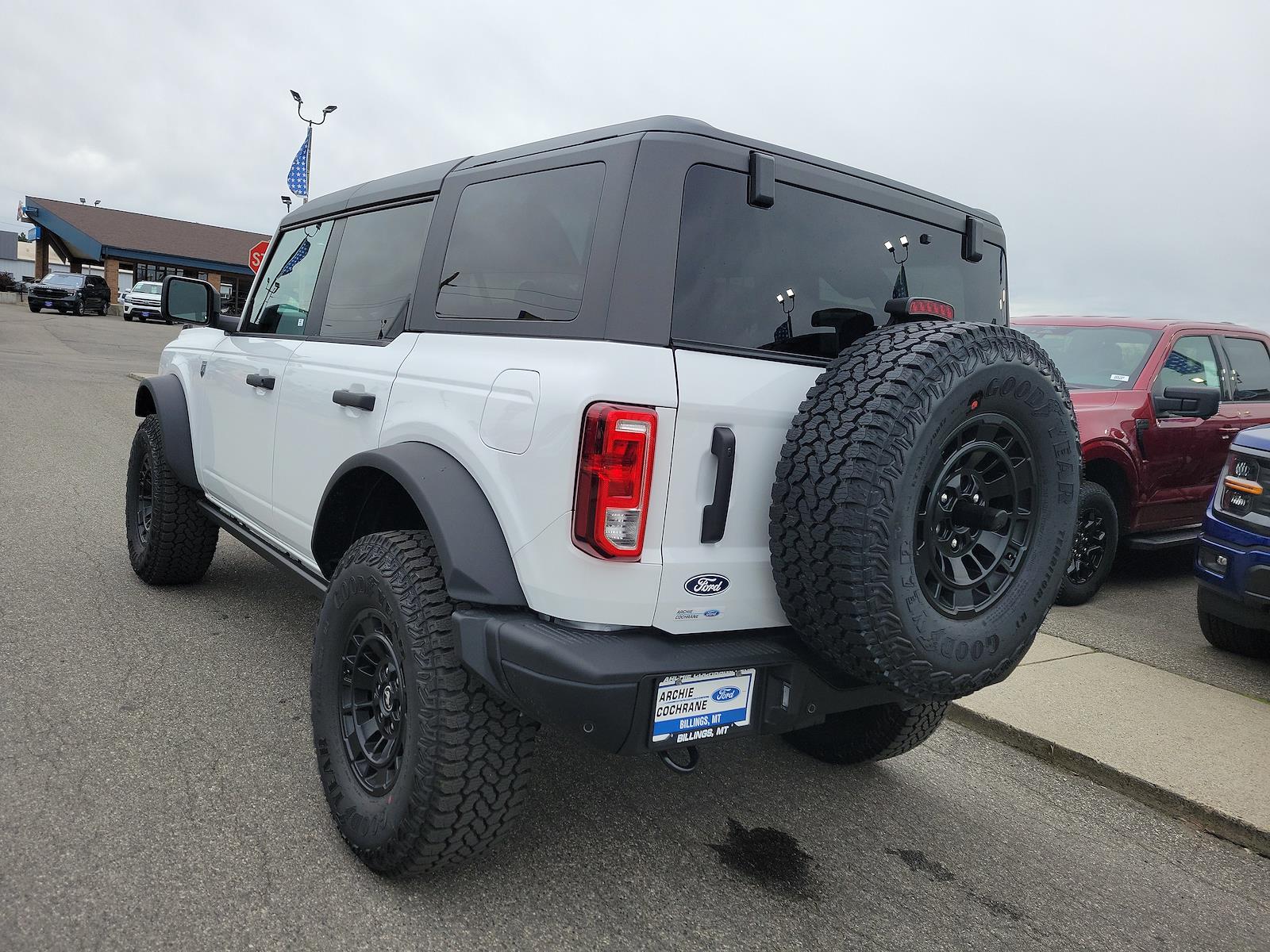 New 2026 Ford Bronco - photo 2