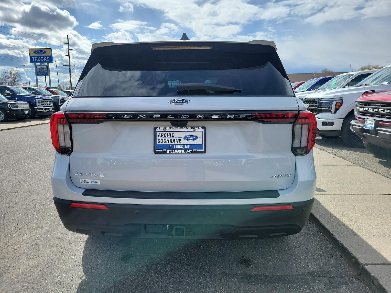 New 2026 Ford Explorer - photo 6