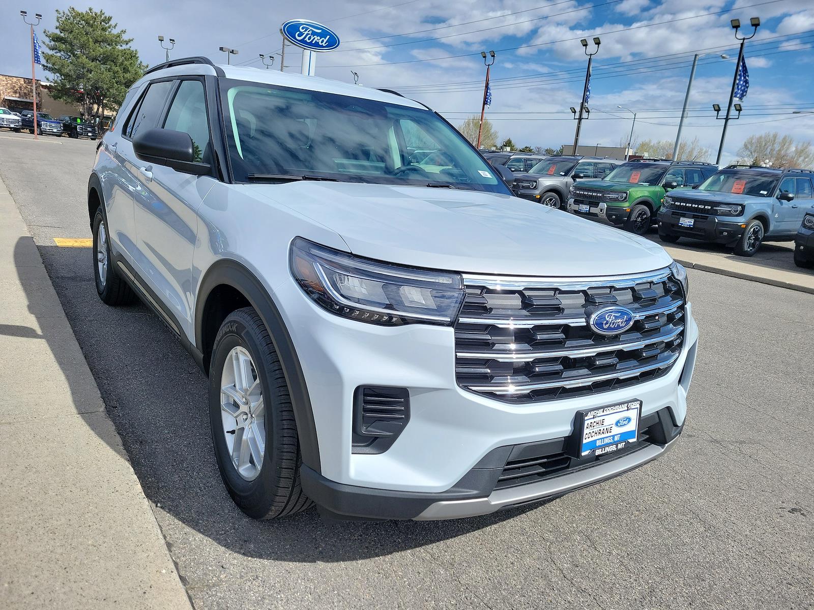 New 2026 Ford Explorer - photo 8