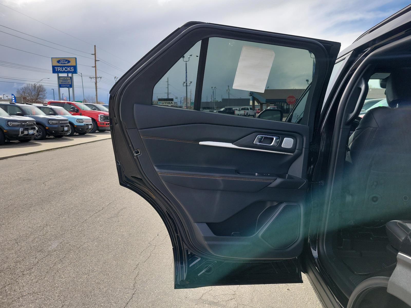 New 2026 Ford Explorer - photo 14