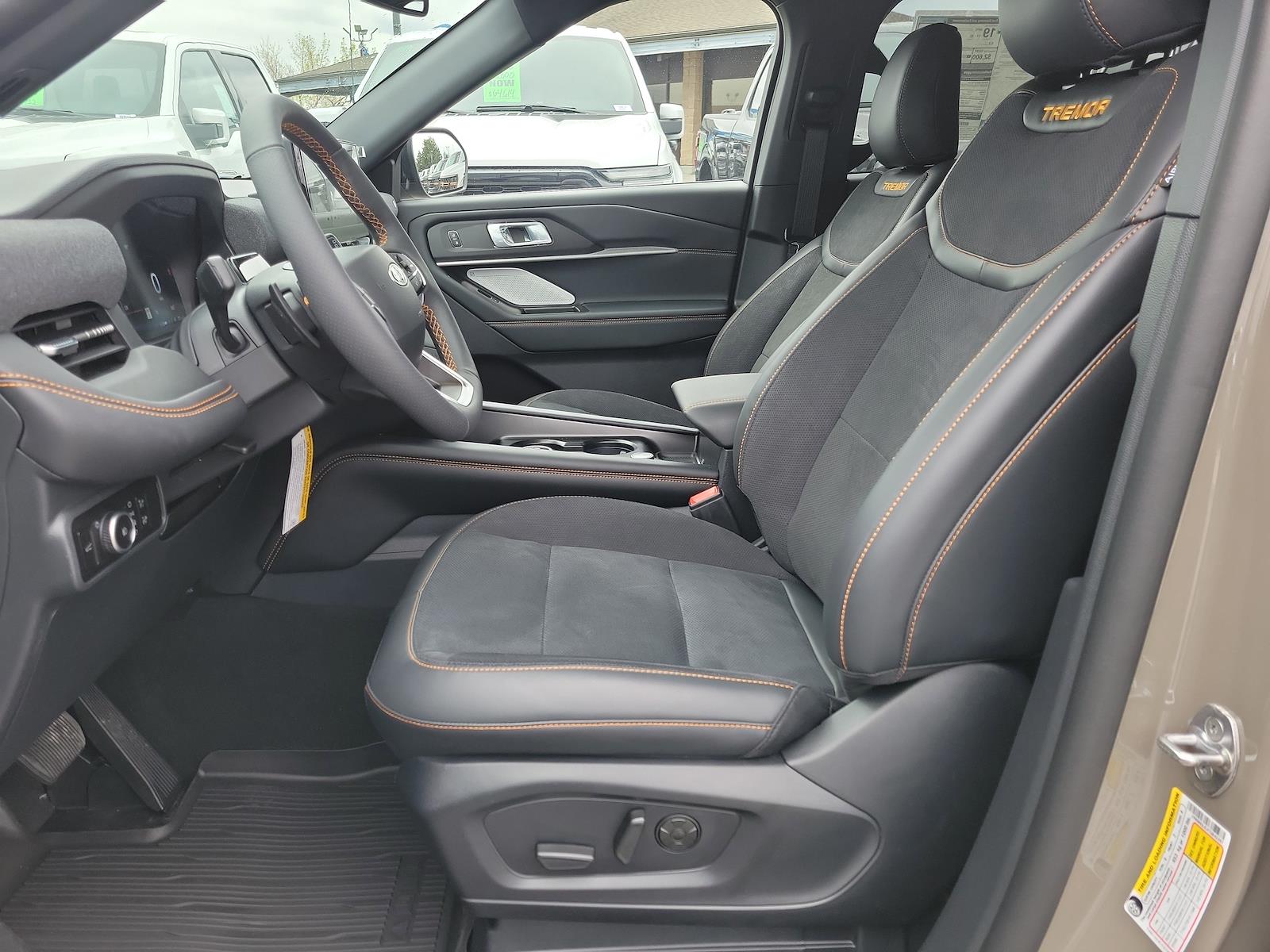 New 2026 Ford Explorer - photo 29