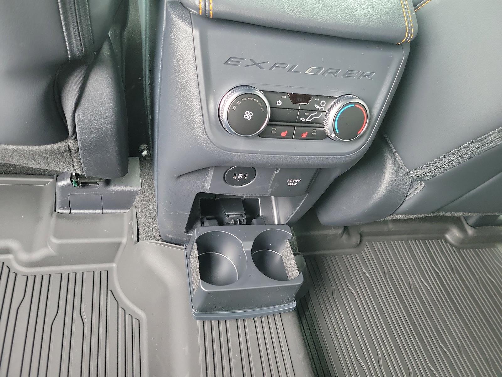 New 2026 Ford Explorer - photo 16