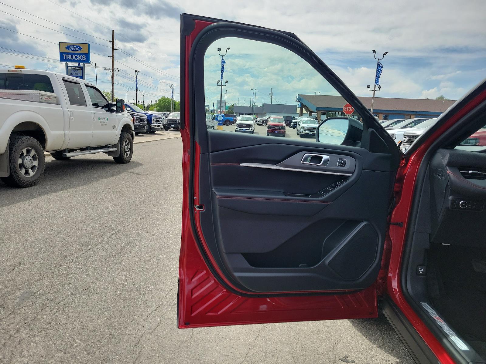 New 2026 Ford Explorer - photo 18