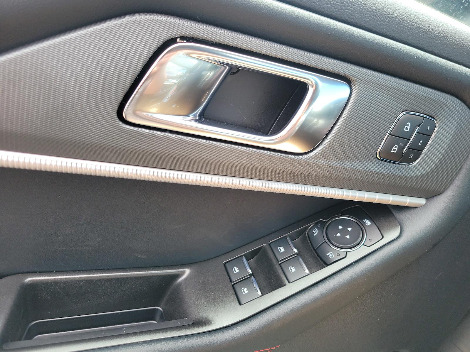 New 2026 Ford Explorer - photo 21