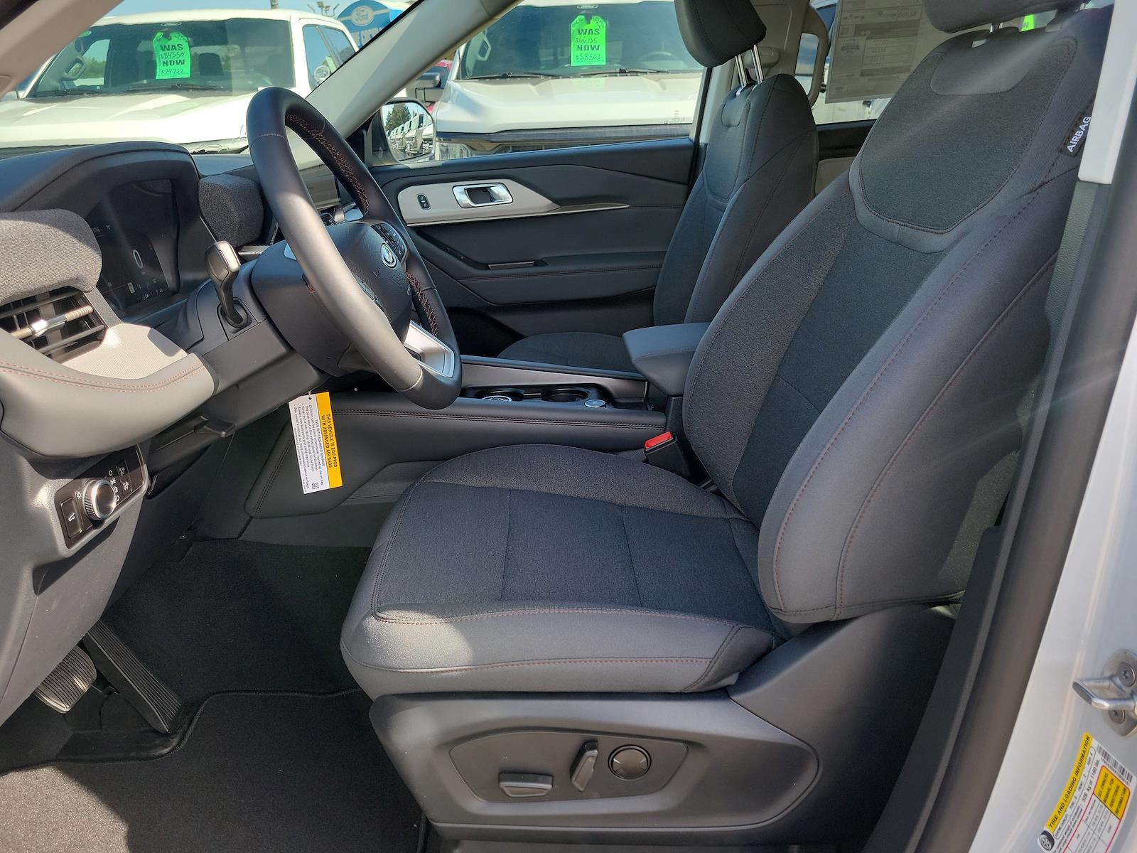 New 2026 Ford Explorer - photo 17