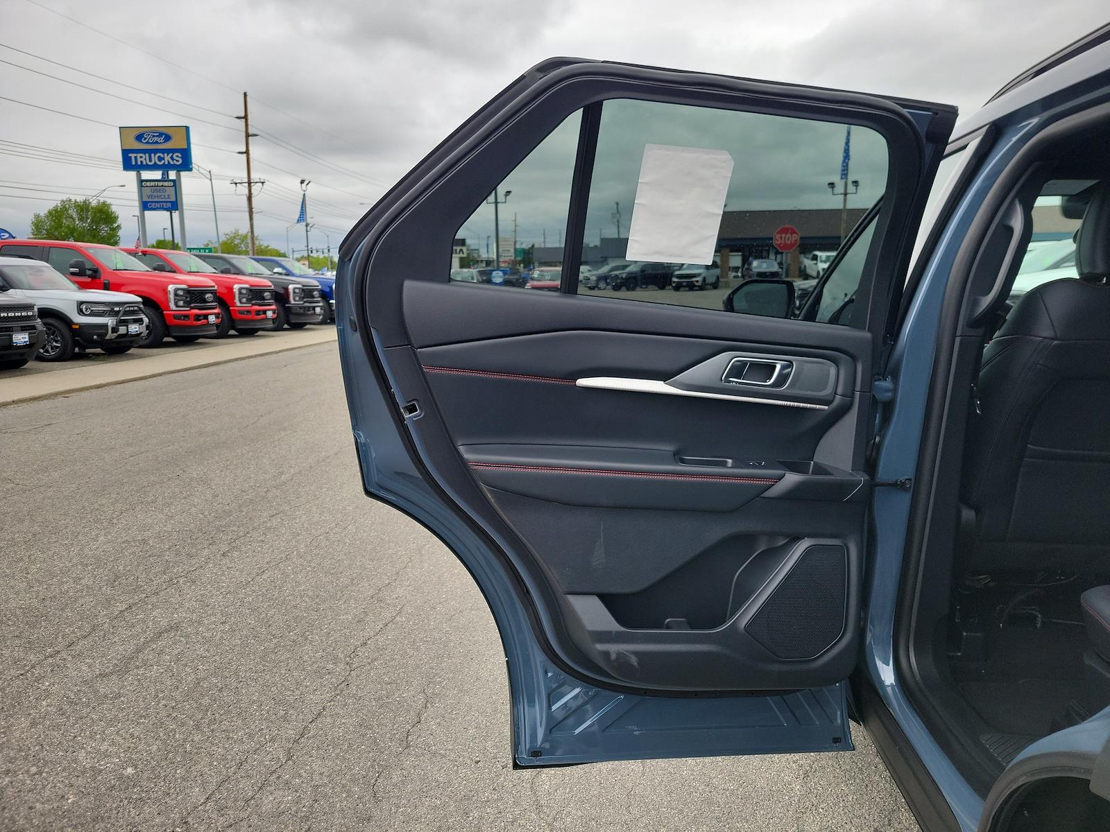 New 2026 Ford Explorer - photo 14