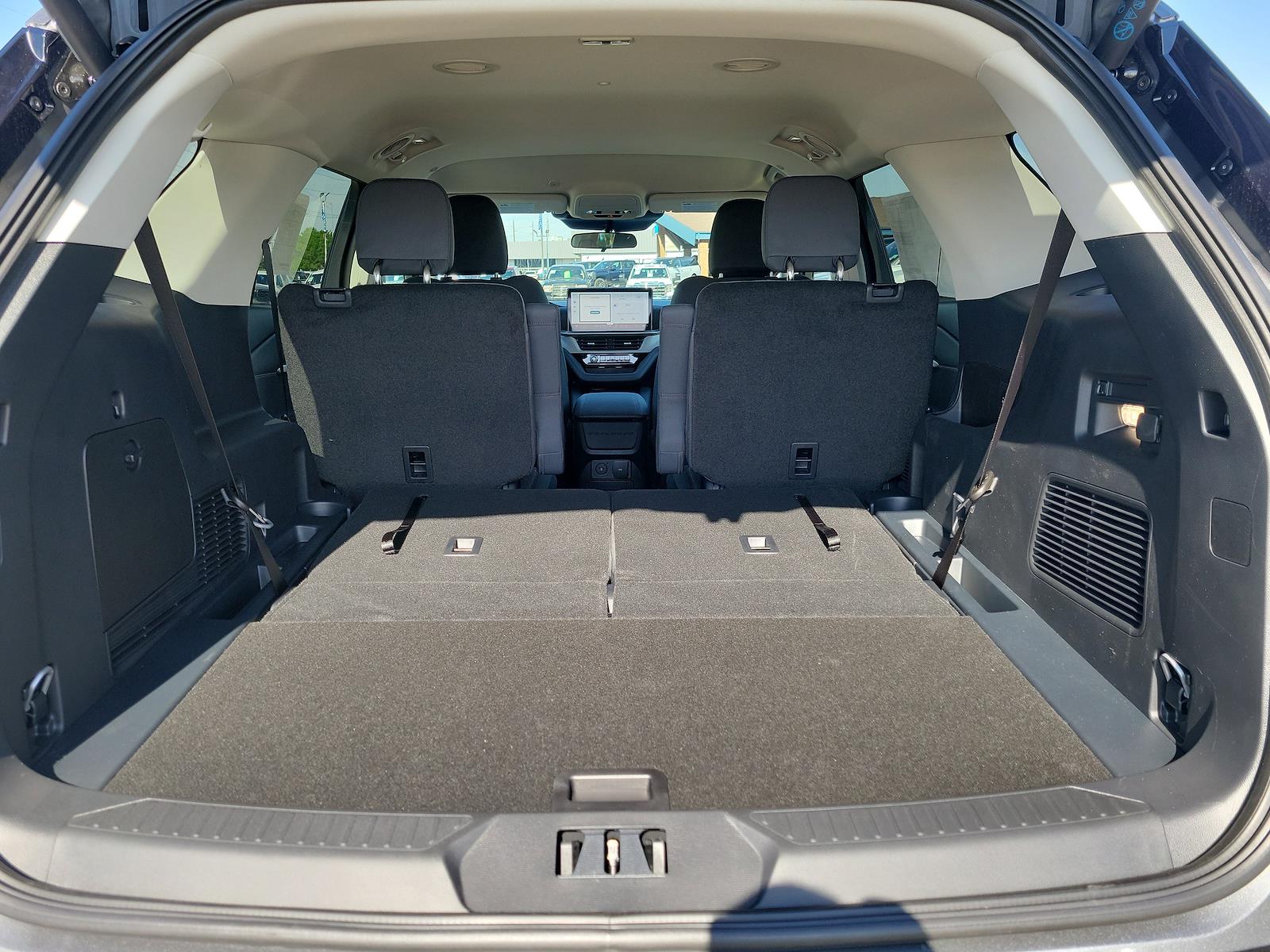 New 2026 Ford Explorer - photo 12