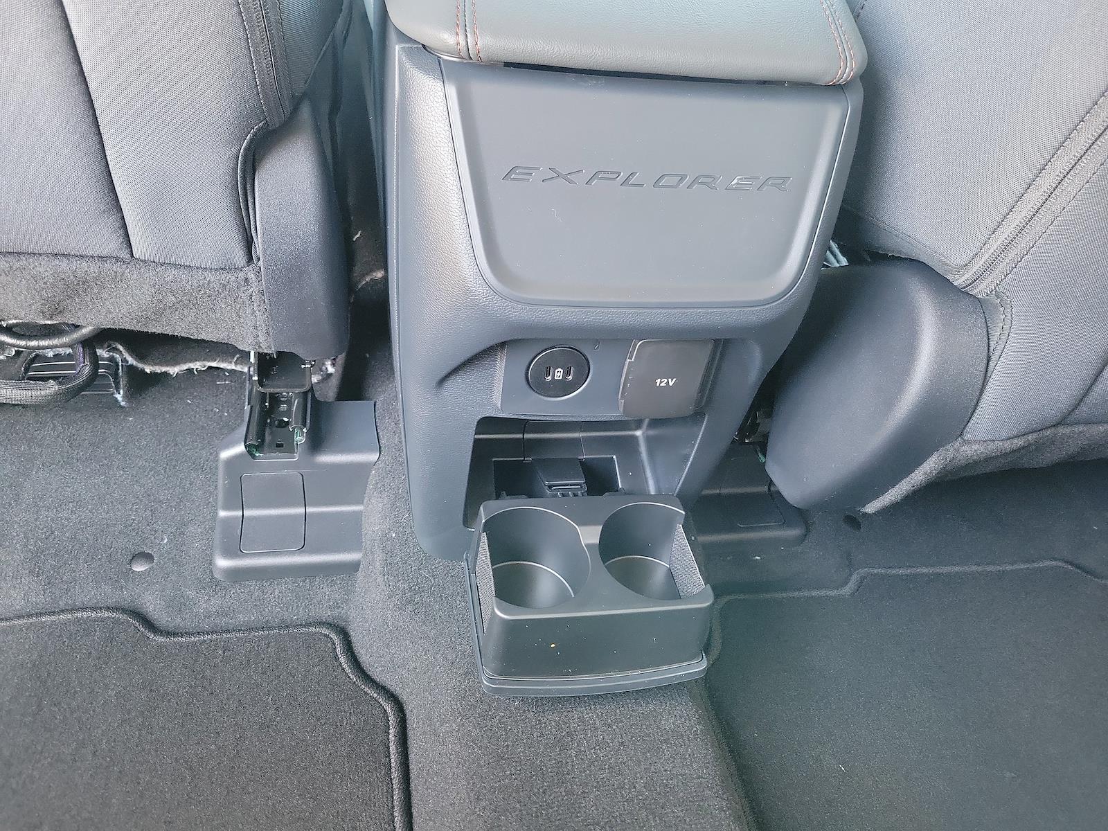 New 2026 Ford Explorer - photo 15