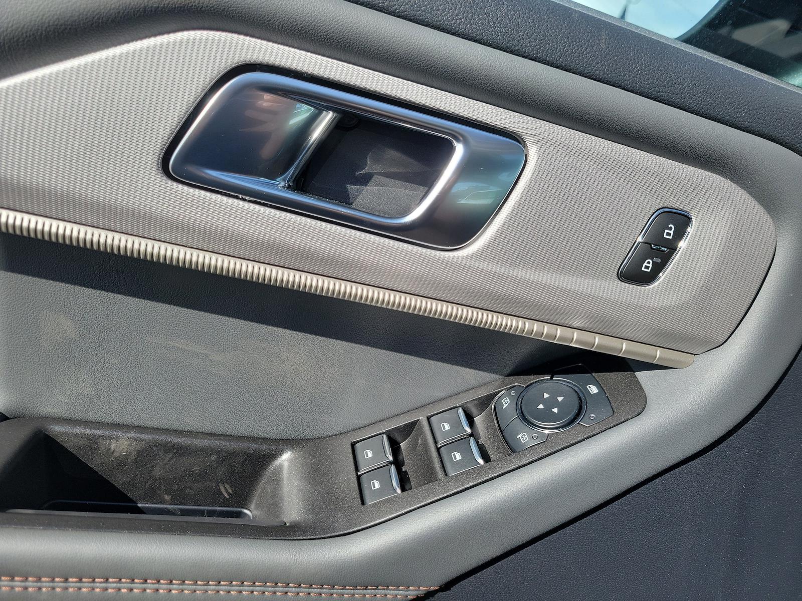 New 2026 Ford Explorer - photo 18