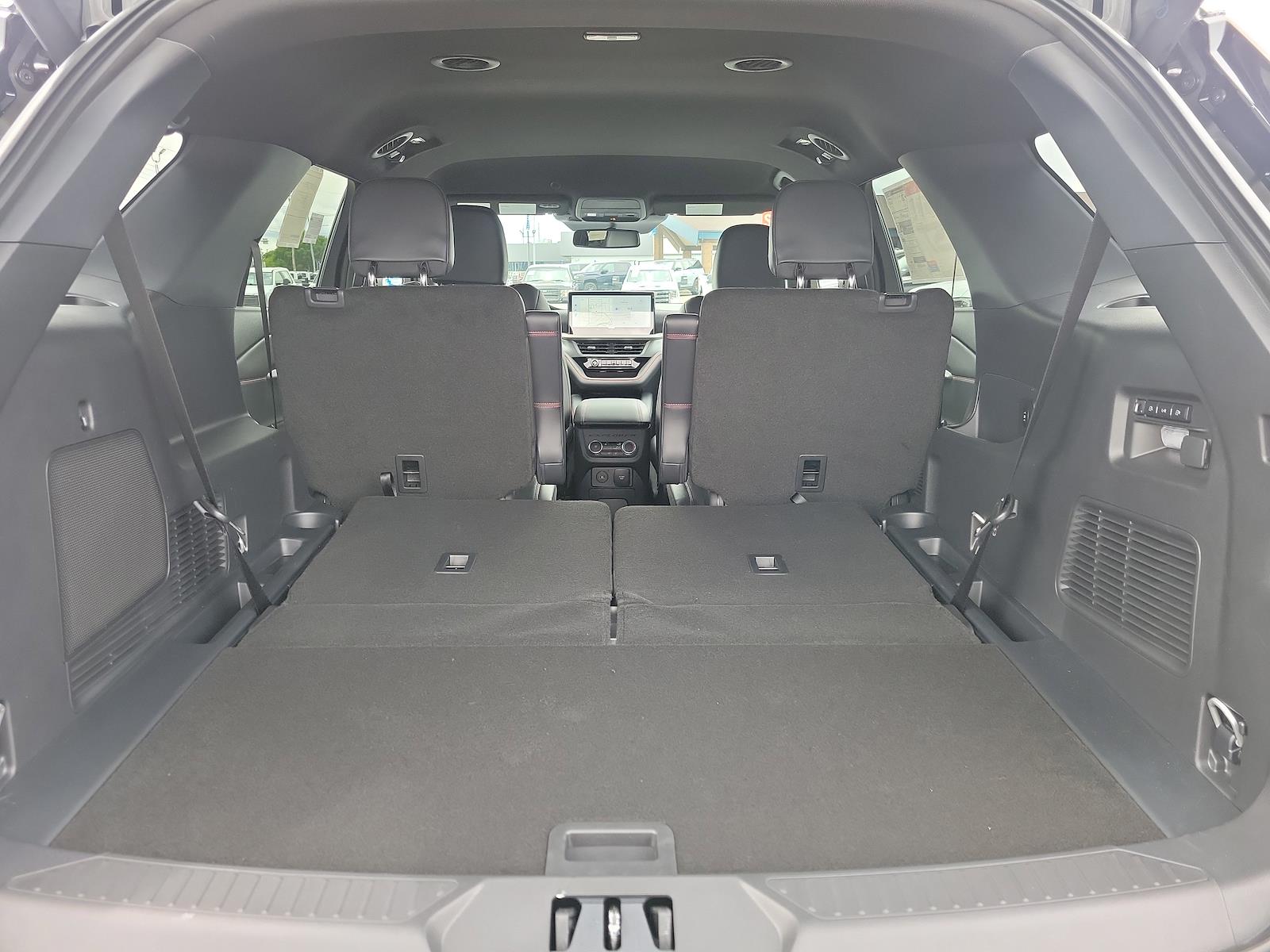 New 2026 Ford Explorer - photo 12