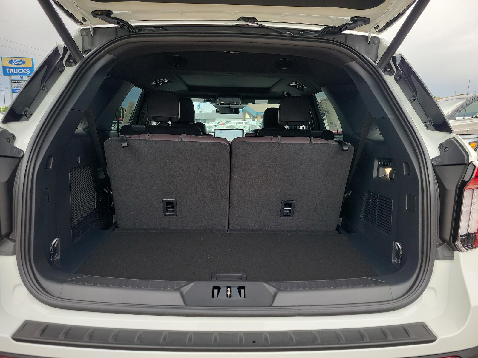 New 2026 Ford Explorer - photo 11
