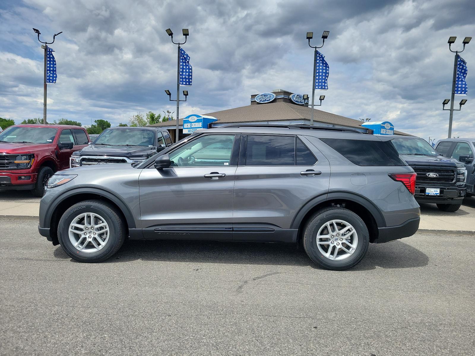 New 2026 Ford Explorer - photo 5