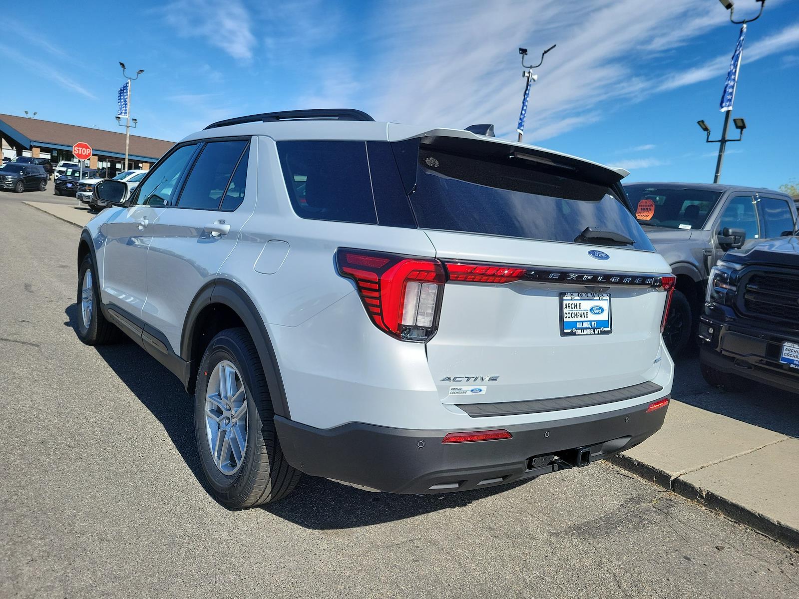 New 2026 Ford Explorer - photo 6