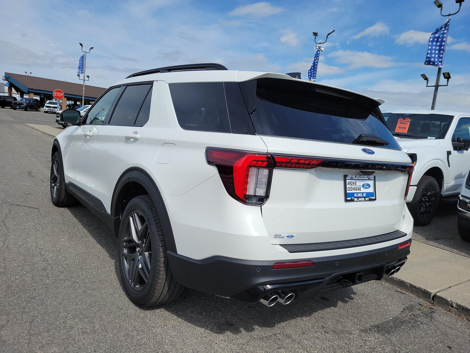 New 2026 Ford Explorer - photo 5