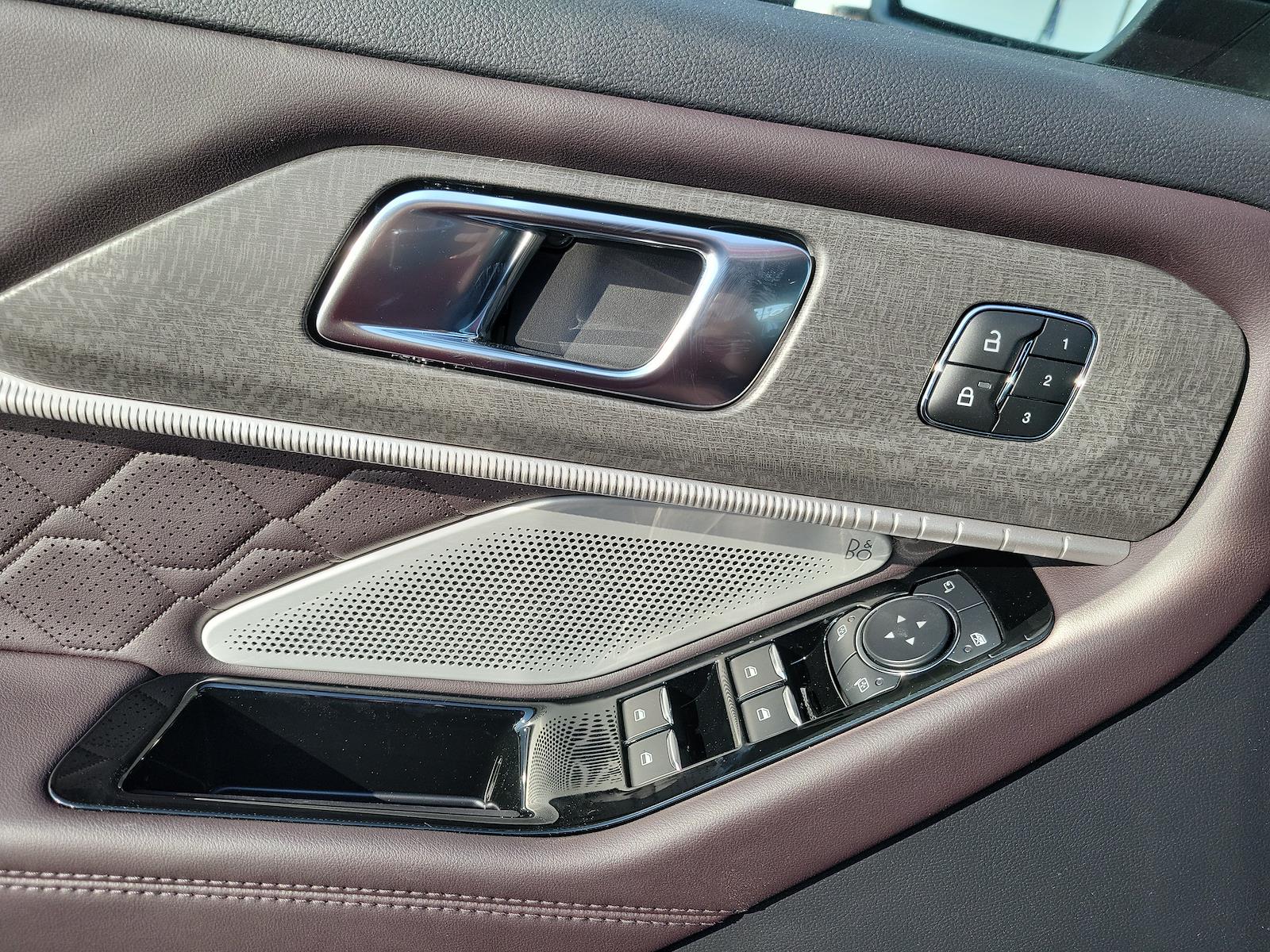 New 2026 Ford Explorer - photo 18