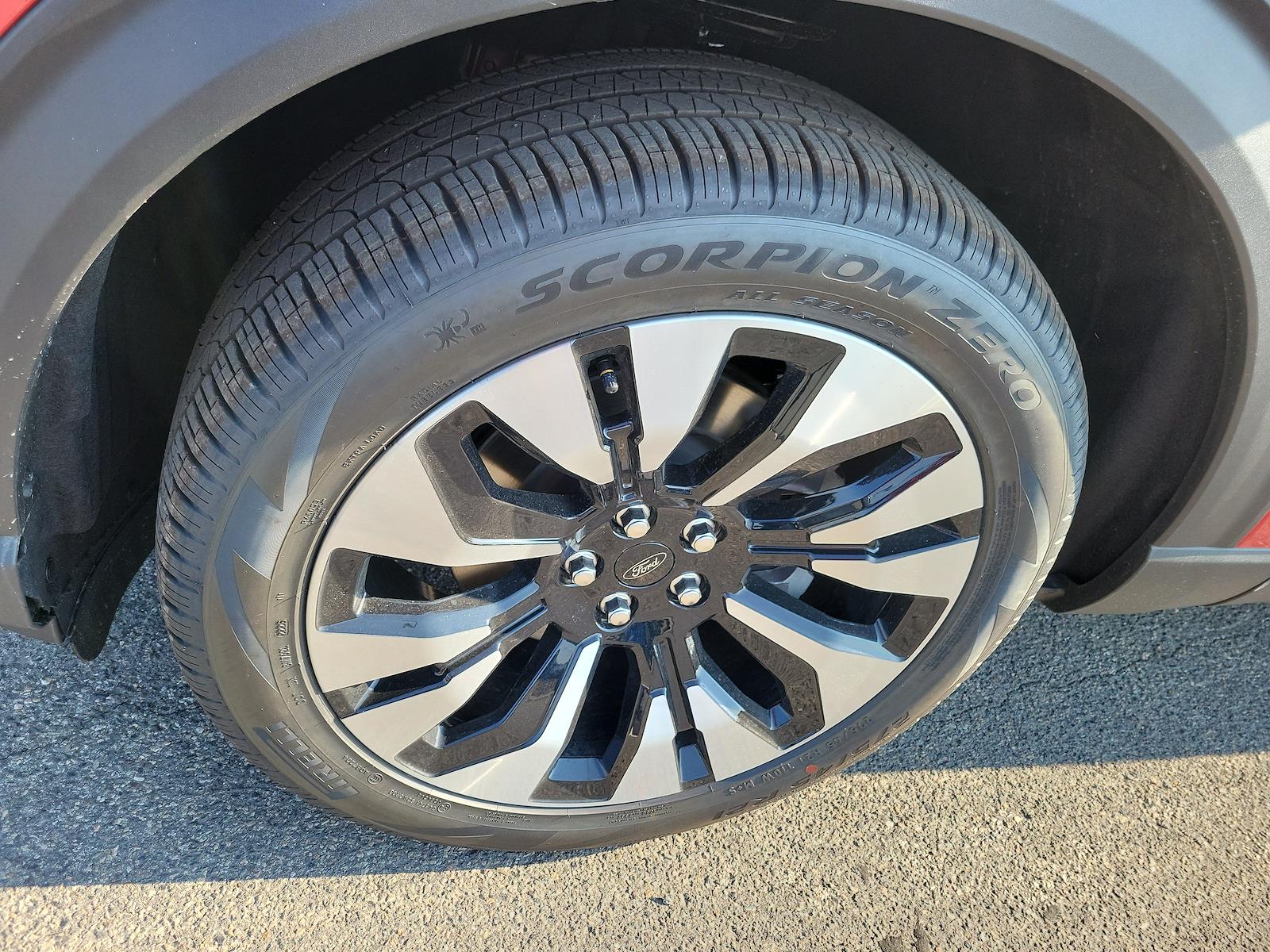 New 2026 Ford Explorer - photo 10